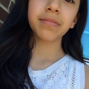 Meet your Posher, Isabella